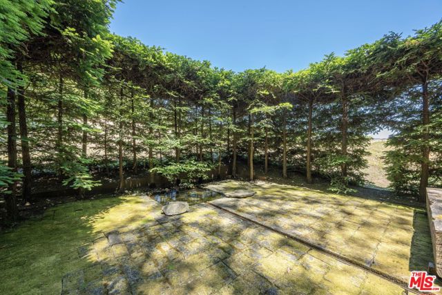 7596 Sonoma Mountain Road,  CA: https://media.crmls.org/mediaz/d4cd27dd-26d0-4f91-b75c-db9bed9bcdfb.jpg