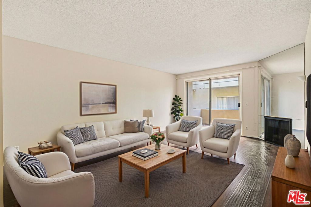 1818 Pelham Avenue #105