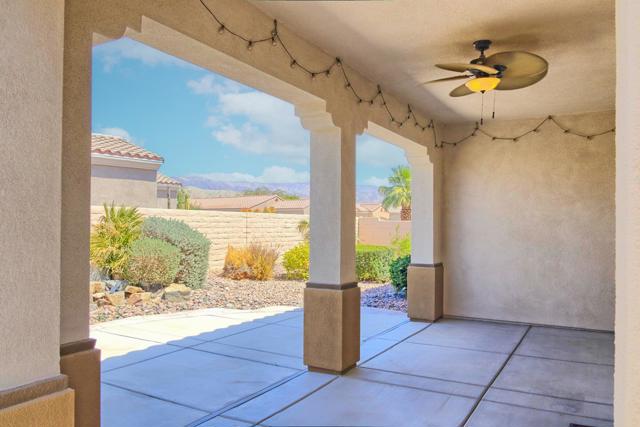 81876 Avenida Sombra, Indio CA: https://media.crmls.org/mediaz/d4cf74dc-9d81-4312-b7b7-1c3c35e83072.jpg