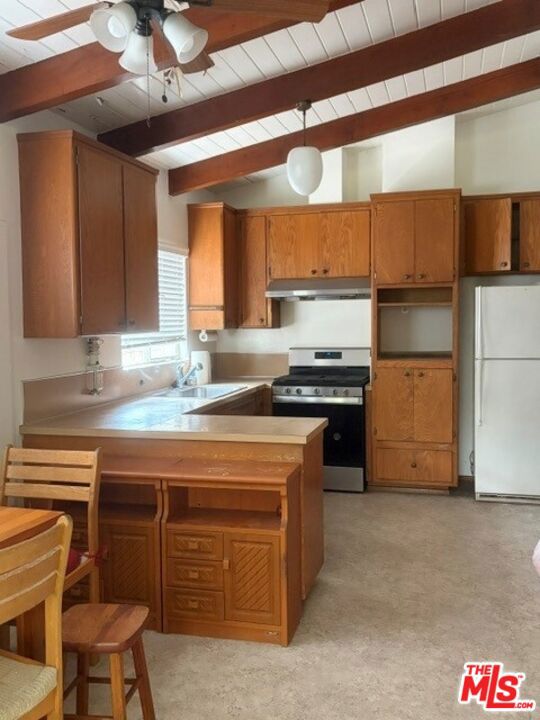 1630 Amherst Avenue photo 4