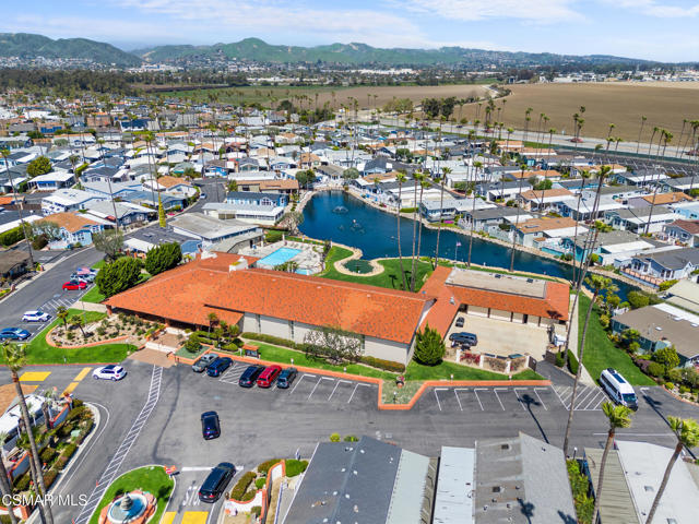 1215 Anchors Way Drive, Ventura CA: https://media.crmls.org/mediaz/d4d01686-e848-4ba9-bc42-8768cb54c5cd.jpg
