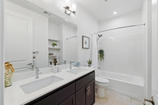 1733 Pedrozzi, Livermore CA: https://media.crmls.org/mediaz/d4d1430d-611e-4966-bb54-b0c91a79acd4.jpg