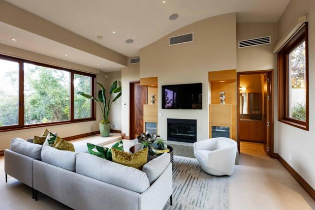 27500 La Vida Real, Los Altos Hills CA: https://media.crmls.org/mediaz/d4d20afa-4206-4272-b26f-594385e91832.jpg