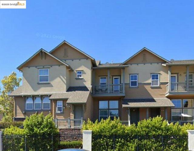 106 Portola Pl, San Pablo CA: https://media.crmls.org/mediaz/d4d37dbb-02a4-4fd3-b2ea-8e2cd289727d.jpg