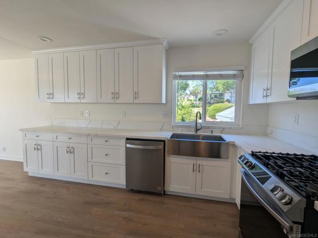 9347 Kahlua Way, Spring Valley CA: https://media.crmls.org/mediaz/d4d46e7a-a778-4a0f-ae14-0c243eeddb2e.jpg