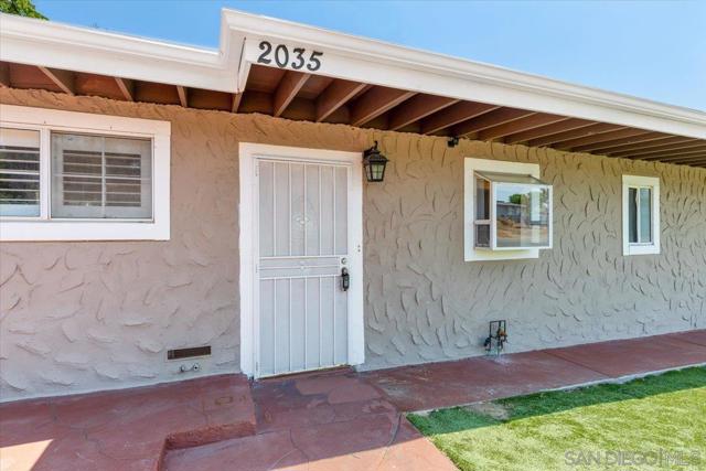 2035 Paradise St, San Diego CA: https://media.crmls.org/mediaz/d4d69dd9-5459-49d8-8a01-f88c1549f7b8.jpg