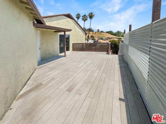 3906 Hawley Avenue, Los Angeles, California 90032, 2 Bedrooms Bedrooms, ,1 BathroomBathrooms,Single Family Residence,For Sale,Hawley,24414027