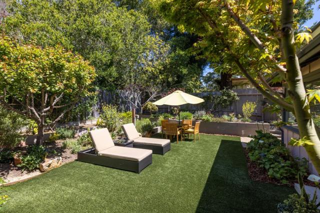 3483 Ocean Avenue, Carmel CA: https://media.crmls.org/mediaz/d4d9ebf2-9e5a-497f-83ac-6f6eaeac0b92.jpg