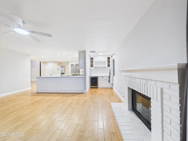 29650 Kimberly Drive, Agoura Hills CA: https://media.crmls.org/mediaz/d4dae8a8-6d05-4718-a546-90b71d9e8791.jpg