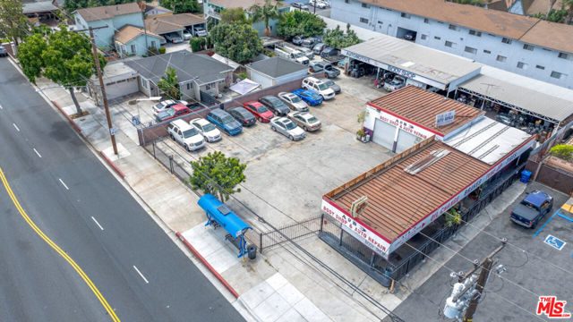 15111 Clark Avenue, Bellflower CA: https://media.crmls.org/mediaz/d4daf6f6-7a1a-48dd-a4fa-f75bfee571fb.jpg