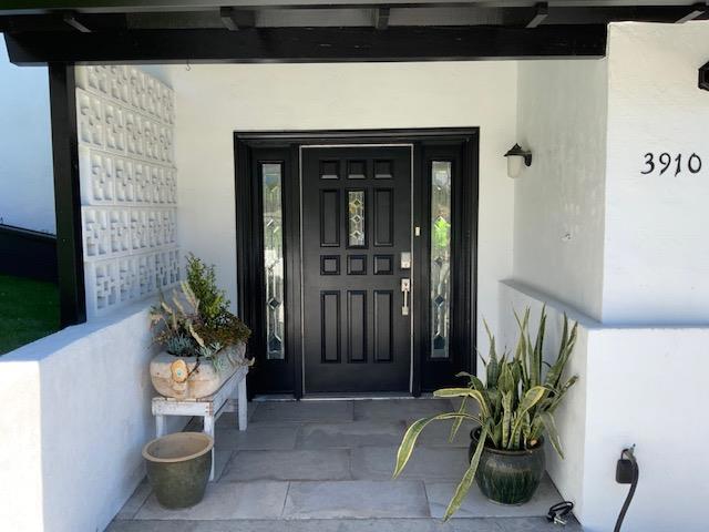 3910 Oak Hill Road, Oakland CA: https://media.crmls.org/mediaz/d4db684f-0bfa-4783-a669-939b99bbf061.jpg