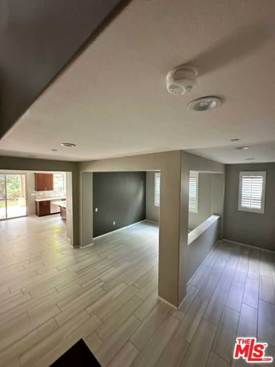 Foyer/Formal dinning
