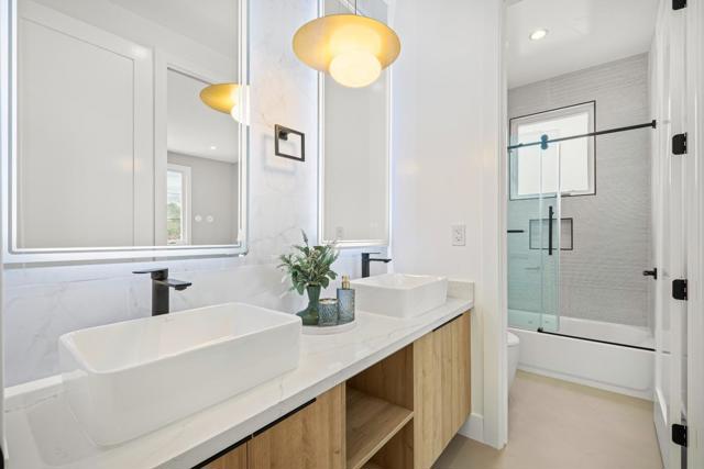 246 Farley Street, Mountain View CA: https://media.crmls.org/mediaz/d4db7368-949d-409b-91f1-8f16364a8d71.jpg