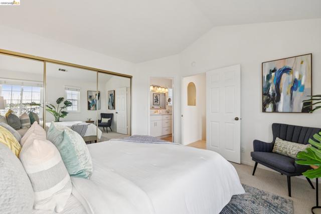 Image 35 of 55 For 306 Commodore Dr