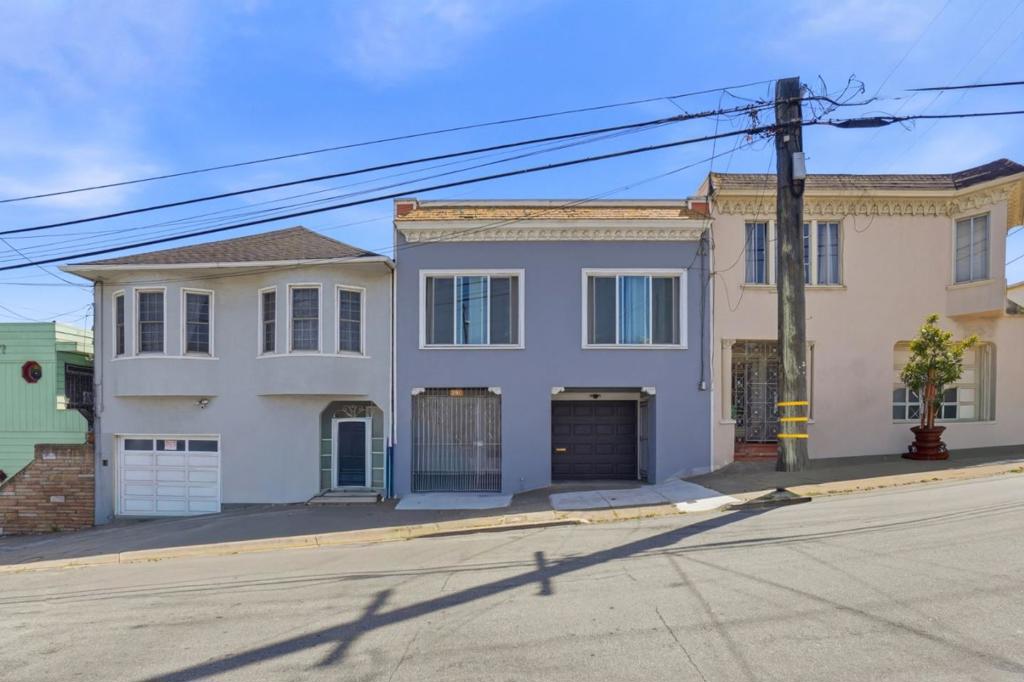 291 Raymond Avenue