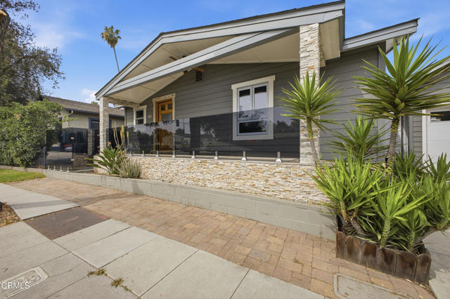 Detail Gallery Image 3 of 25 For 2163 E Del Mar Bld, Pasadena,  CA 91107 - 2 Beds | 2 Baths