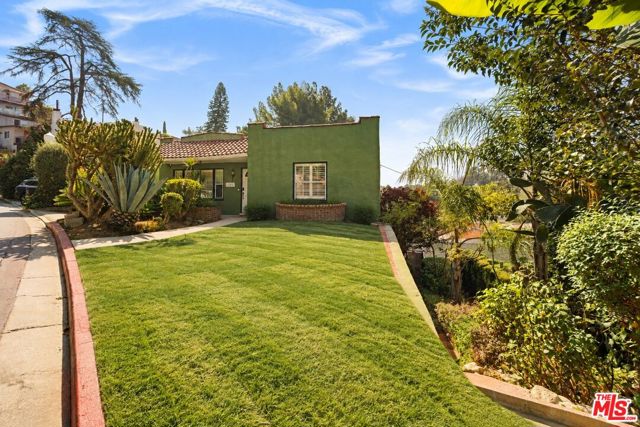 1540 Stanford Drive photo 40