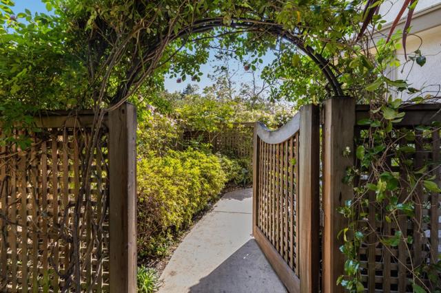 733 Northampton Drive, Palo Alto CA: https://media.crmls.org/mediaz/d4de7e14-e84c-4181-b6b6-758e1d03eb1f.jpg