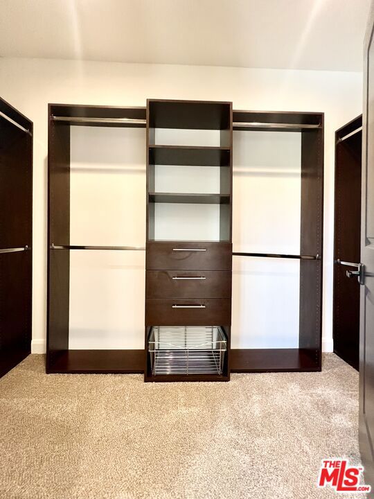 859 S LUCERNE Boulevard, Los Angeles CA: https://media.crmls.org/mediaz/d4de960e-08dd-4b29-9113-0f2d8e7aab23.jpg