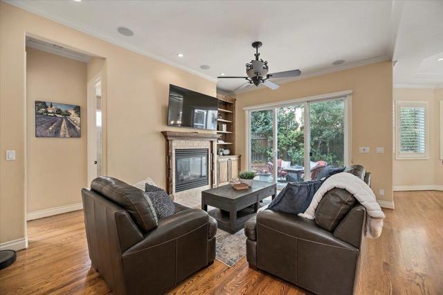 Image 13 of 35 For 933 Lundy Lane