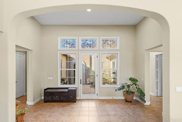 29472 Welk Highland Dr., Escondido CA: https://media.crmls.org/mediaz/d4deeab4-ceee-4e75-b174-6209502f8a75.jpg