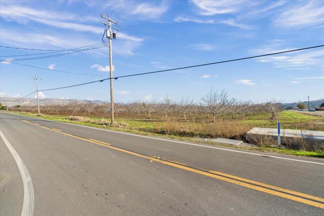 0 San Bruno Ave, Morgan Hill CA: https://media.crmls.org/mediaz/d4deec50-69ec-4a6c-981d-3a5fdf0a390b.jpg