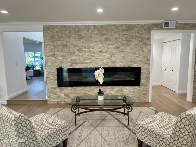 31923 Watergate Court, Westlake Village CA: https://media.crmls.org/mediaz/d4df2328-5d38-450b-bfbb-df16dacae954.jpg
