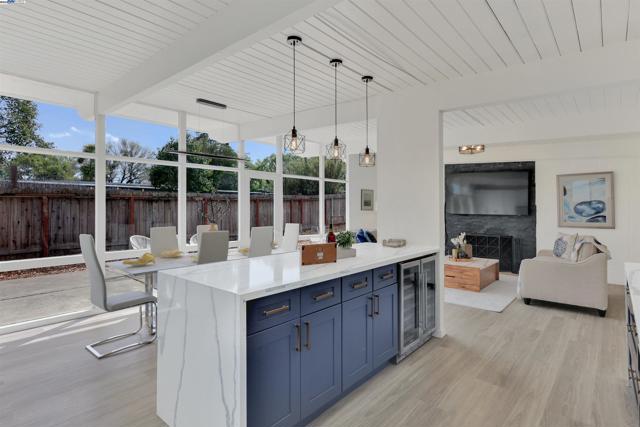 1167 Temple Dr, Pacheco CA: https://media.crmls.org/mediaz/d4df6a5b-e68d-4cf0-8491-90de6c557fa1.jpg