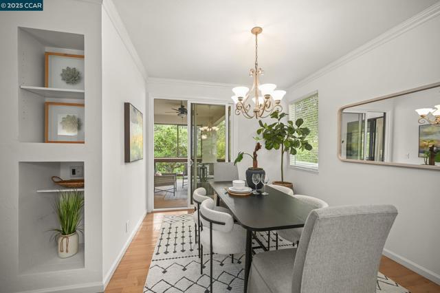 1281 Avenida Sevilla, Walnut Creek CA: https://media.crmls.org/mediaz/d4dfec99-f5ea-4105-a24f-6895755a9407.jpg