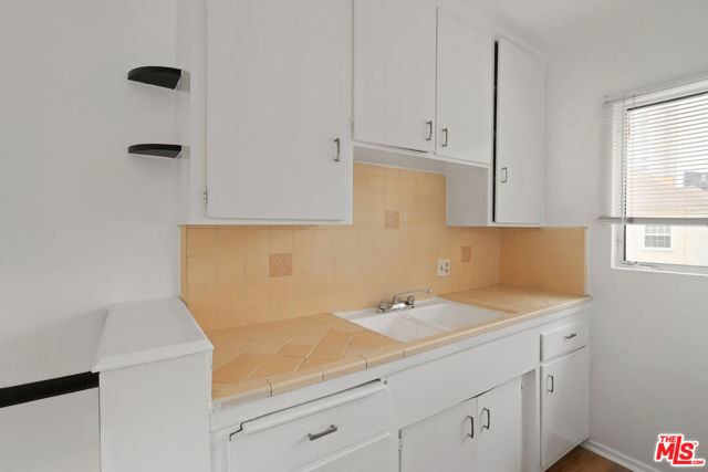 6755 Yucca Street, Los Angeles CA: https://media.crmls.org/mediaz/d4e0b63b-6191-40c6-967f-13f7991dc841.jpg
