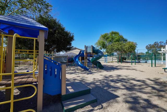 Detail Gallery Image 18 of 18 For 1753 Red Barn Rd, Encinitas,  CA 92024 - 3 Beds | 1/1 Baths