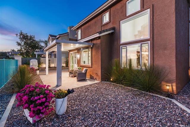 Detail Gallery Image 40 of 66 For 2955 Avendia Valera, Carlsbad,  CA 92009 - 5 Beds | 3 Baths