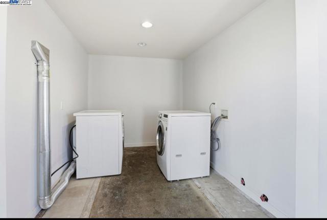 450 San Bruno Ave, San Francisco CA: https://media.crmls.org/mediaz/d4e45e7f-aac2-453b-a8d2-4a1a06666e43.jpg