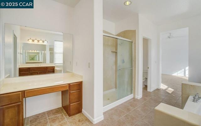 5660 Vista Drive, Richmond CA: https://media.crmls.org/mediaz/d4e48a22-c855-4049-9414-1805d730f136.jpg