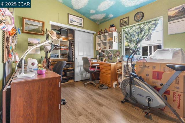 193 Maureen Cir, Bay Point CA: https://media.crmls.org/mediaz/d4e4fab7-915e-4bbc-b639-a5a381bd8969.jpg