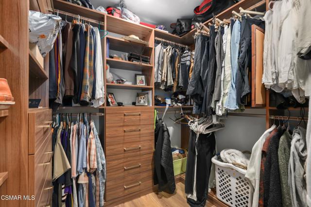 3348 Holloway Street, Newbury Park CA: https://media.crmls.org/mediaz/d4e53867-24cf-48b4-8989-5c060671b7bb.jpg