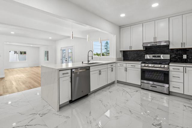 10351 Don Pico Road, Spring Valley CA: https://media.crmls.org/mediaz/d4e62f58-78b0-4f1e-8566-054ff5128d9c.jpg