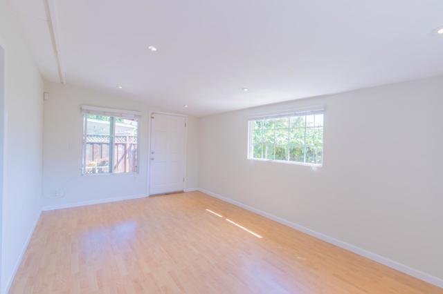 33613 14th Street, Union City CA: https://media.crmls.org/mediaz/d4e68589-9330-4a2a-8df8-3e6369429f84.jpg
