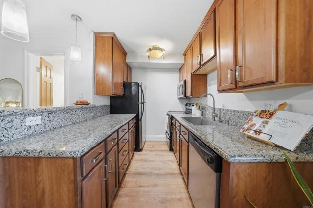 5505 Adelaide Avenue, San Diego CA: https://media.crmls.org/mediaz/d4e715bc-67c3-4843-9e7c-257e98db6e23.jpg