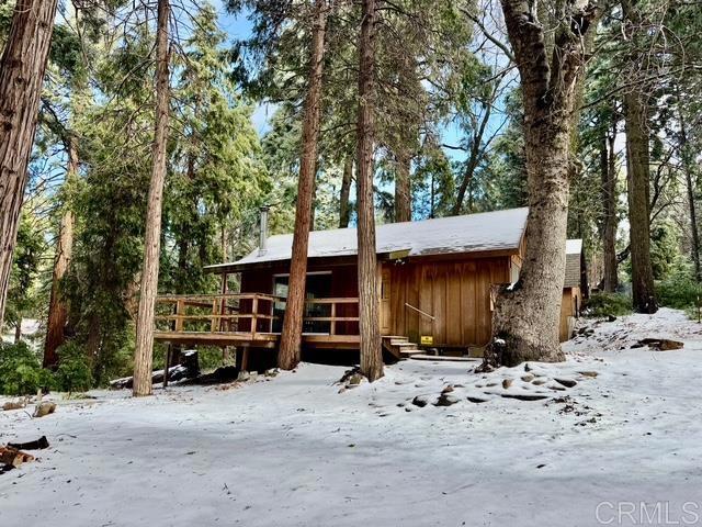 22124 Crestline Road
