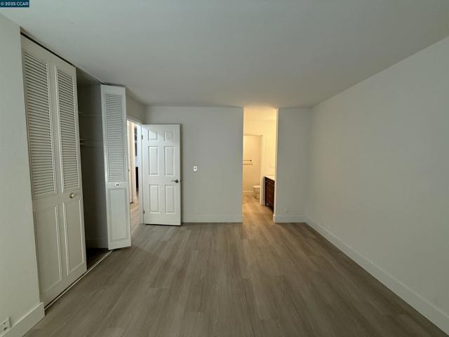 2564 Walnut Blvd, Walnut Creek CA: https://media.crmls.org/mediaz/d4e7364b-cd73-4346-8bed-3e965ea10594.jpg