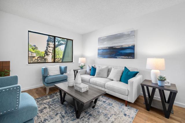 2834 Casa De Vida Drive, Aptos CA: https://media.crmls.org/mediaz/d4e7d4d3-c62e-4071-9bc7-48776f906a78.jpg
