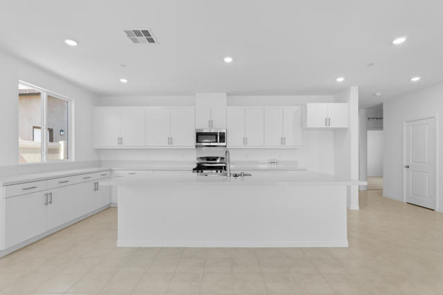 Image 3 of 22 For 79131 Sangria Court