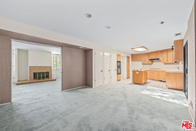 2180 Alcyona Drive, Los Angeles CA: https://media.crmls.org/mediaz/d4e94d7f-e260-4501-aeb4-da93bdb0b128.jpg