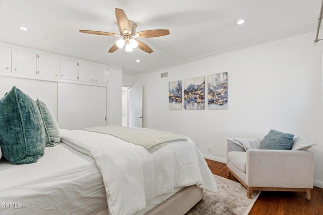 442 Crestvale Drive, Sierra Madre CA: https://media.crmls.org/mediaz/d4eb4686-75d4-4896-a1e6-e94366a03a7c.jpg