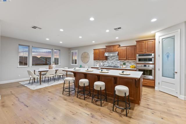 Image 9 of 60 For 29761 Cantera Dr