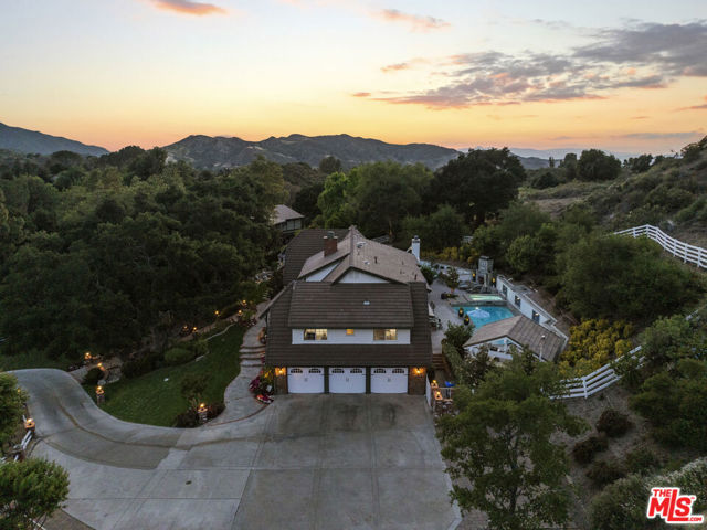 25730 Sand Canyon Road, Santa Clarita CA: https://media.crmls.org/mediaz/d4ebd1b4-366e-40fd-9641-95050f764930.jpg