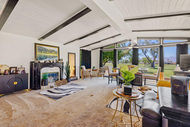 38250 Azalea Drive, Palm Desert CA: https://media.crmls.org/mediaz/d4ec5e9d-56e7-47ae-853a-c851629feb2f.jpg