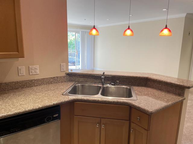 Image 4 of 32 For 5654 Amaya Dr  146