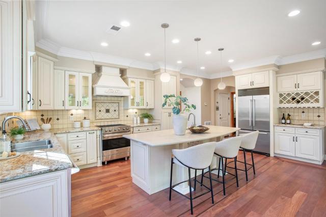 265 Wilton Avenue, Palo Alto CA: https://media.crmls.org/mediaz/d4ee501e-b1dd-4c93-bdf0-1df05cb8159c.jpg